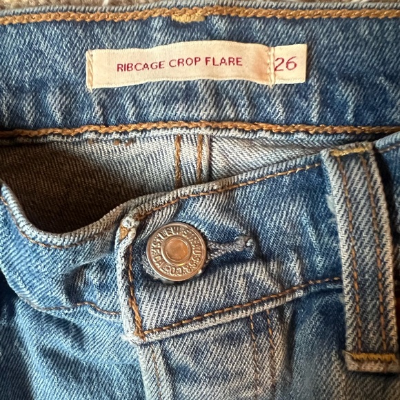Levi ribcage crop flare jeans - Picture 3 of 4